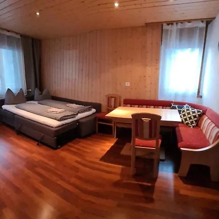 Appartement Arca 2 *